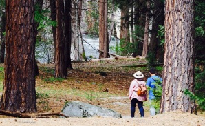 Couple savors Yosemite's beauty